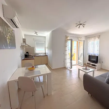 Apartments Quarnero Rabac *